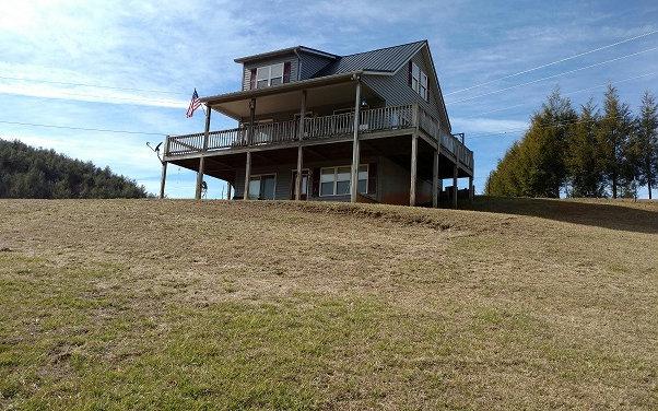 66 Carolie View - Photo 1
