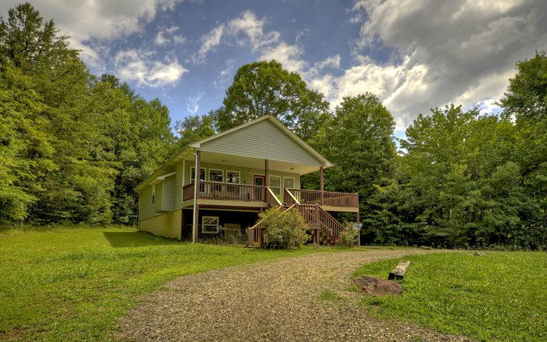 107 Rocky Ford Spur - Photo 1