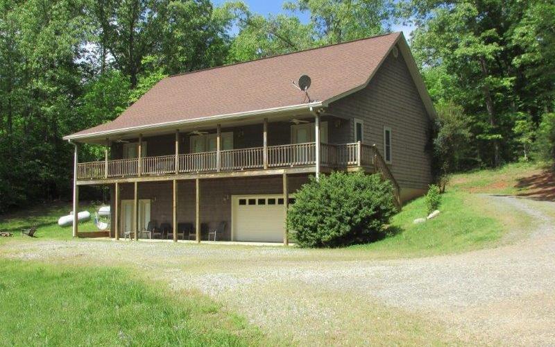 2085 Woodlake Lane - Photo 1