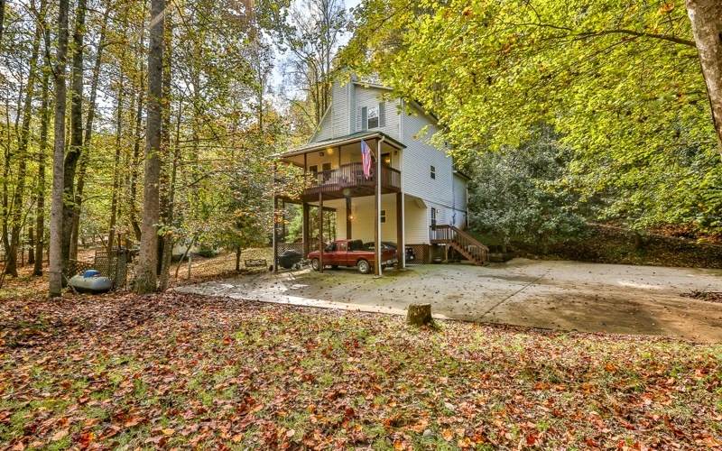 122 Floral Ct. - Photo 1