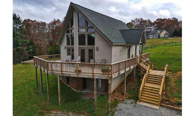 585 Byers Road - Photo 1