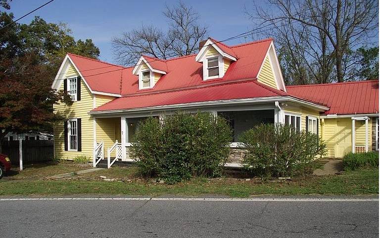 7 Terrace Avenue - Photo 1