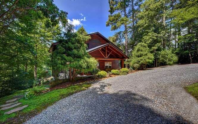 617 Magnolia Drive - Photo 1