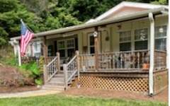 1401 Creek Rd - Photo 1