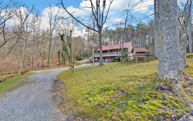 187 Crooked Creek Rd - Photo 1