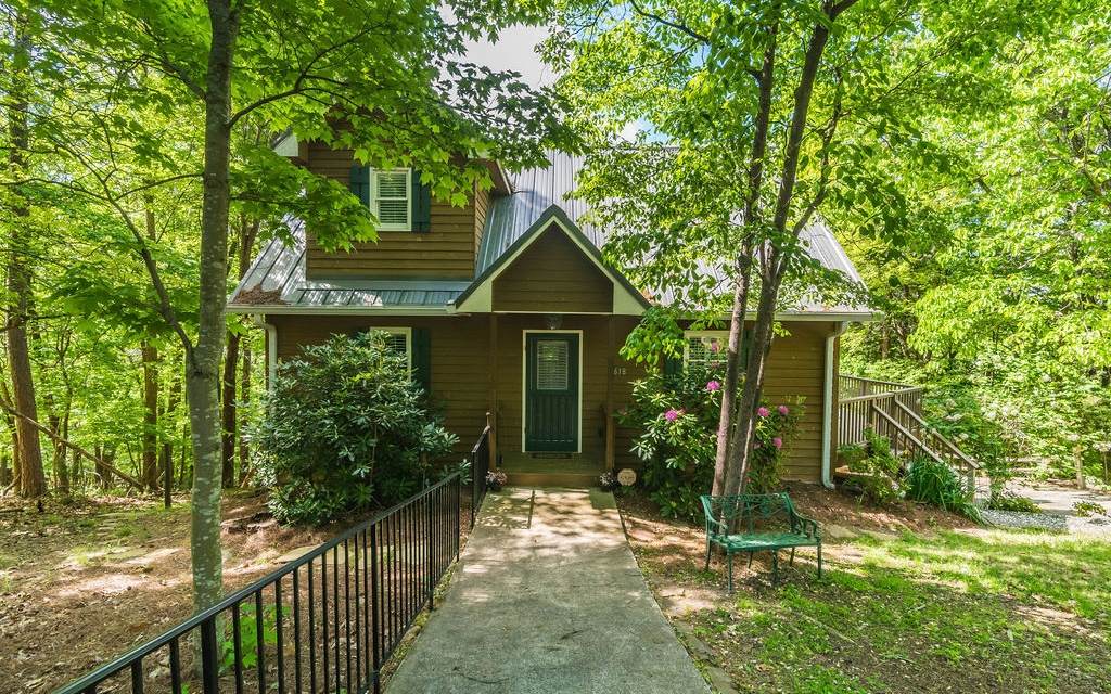 618 Laurel Ridge Drive - Photo 1