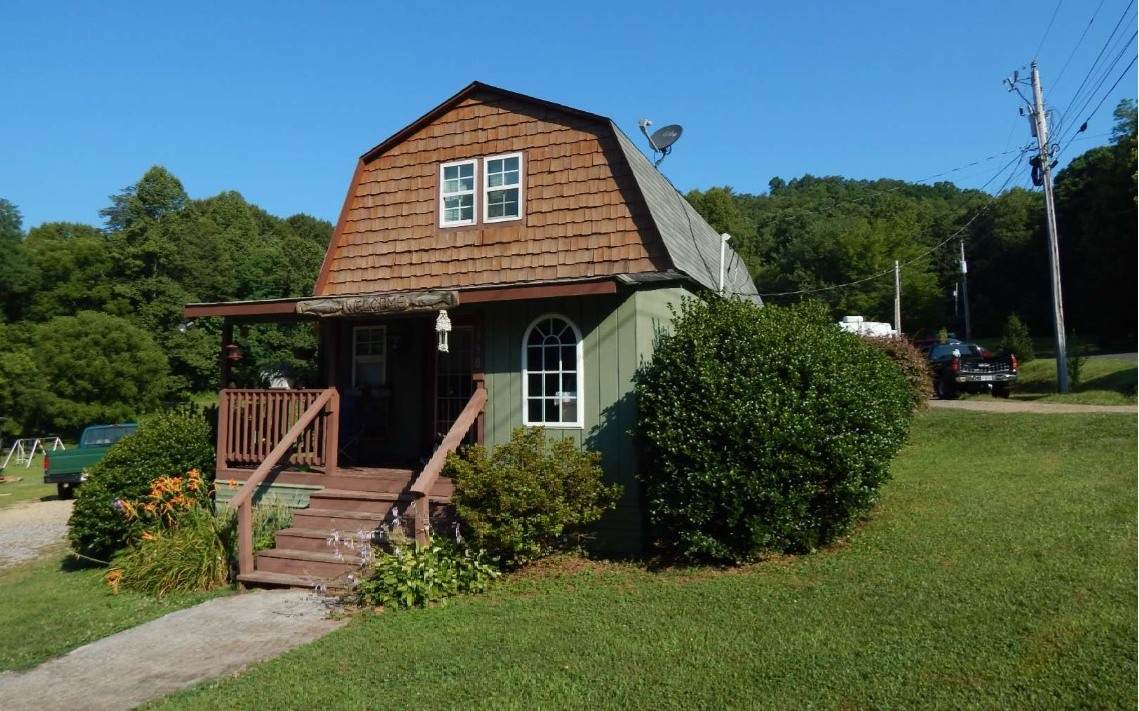 6690 Clarence Nichols Rd - Photo 1