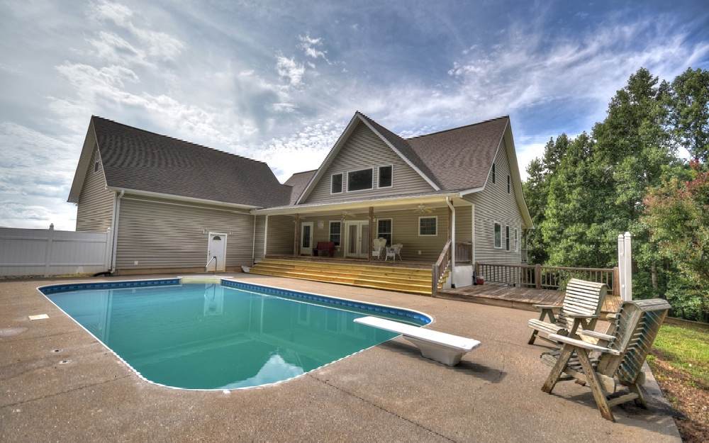 310 Mcallister Rd - Photo 1