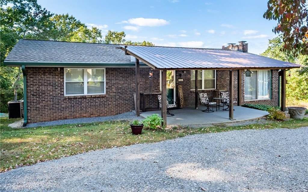 314 Lower Grandview Rd - Photo 1