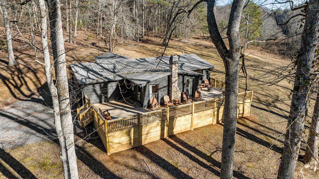 198 Pine Knot Lane - Photo 1