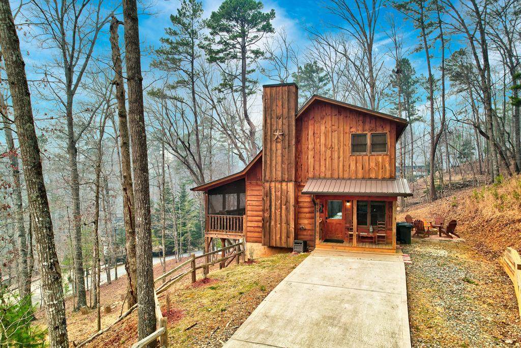 228 Centergate Drive - Photo 1