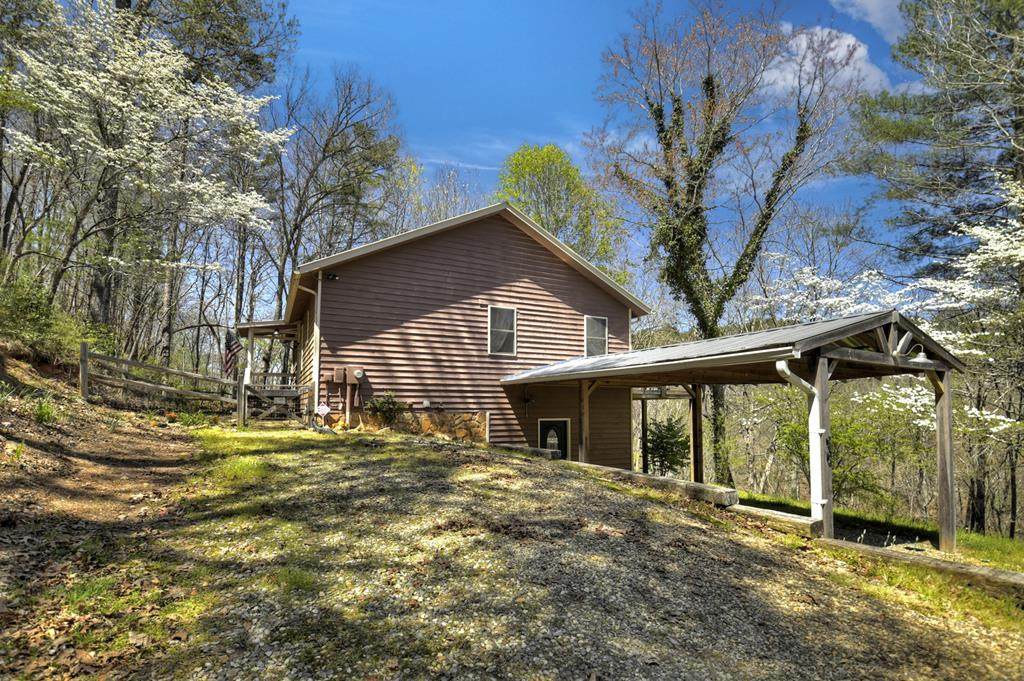 90 Hay Lane - Photo 1