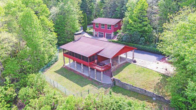 2252 Cathy Road - Photo 1