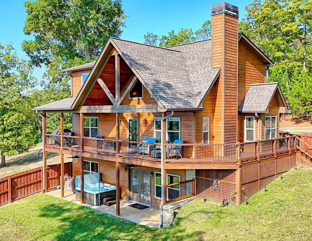620 Clay Drive - Photo 1