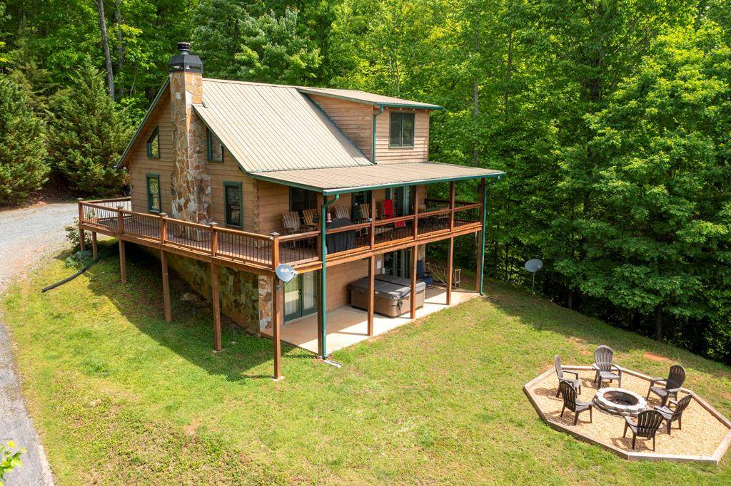 317 Arrowhead Drive - Photo 1
