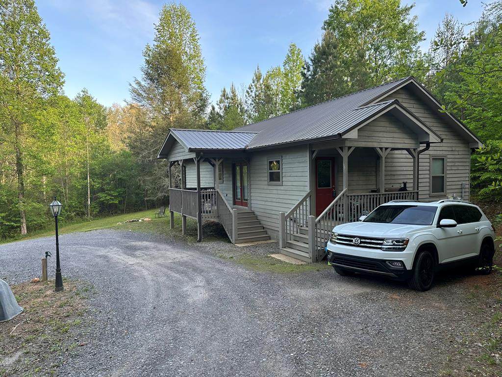 65 Rhubarb Lane - Photo 1