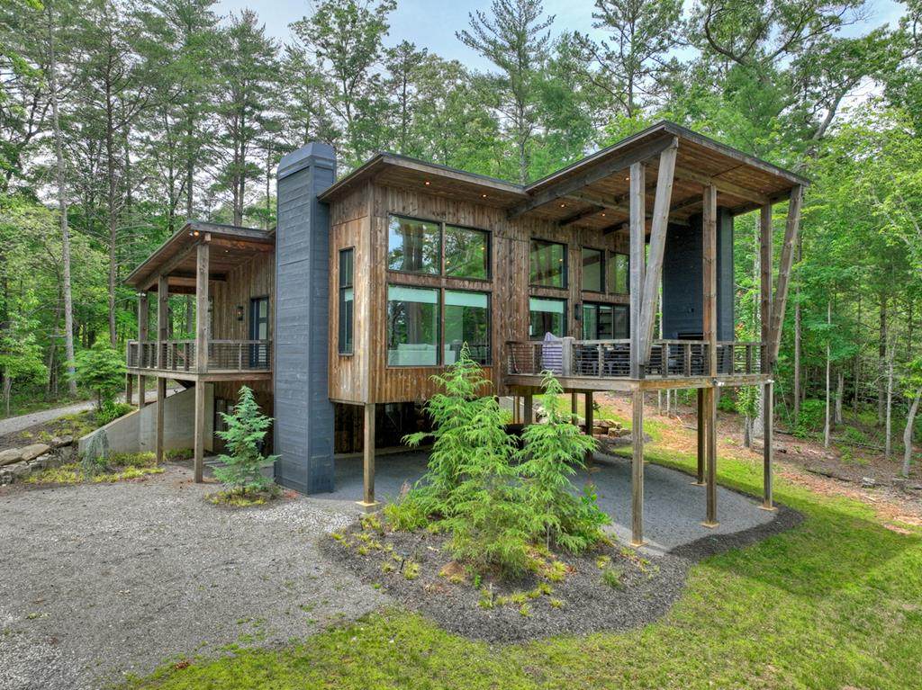 80 Harrison & Ada Road - Photo 1