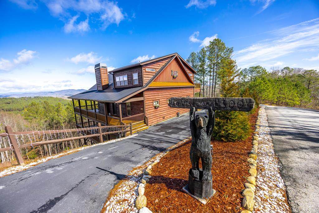 921 Ridge Peak View - Photo 1