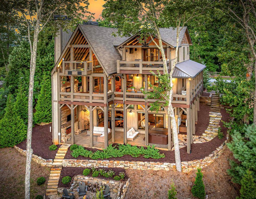 520 Overlook Drive - Photo 1