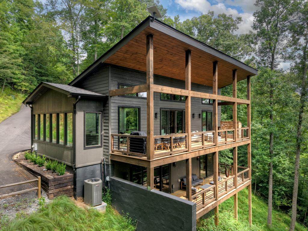 271 Toccoa Preserve Court - Photo 1