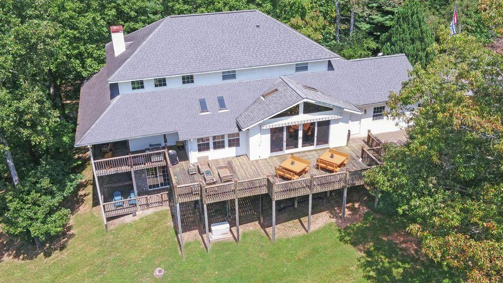 102 Summit Way - Photo 1