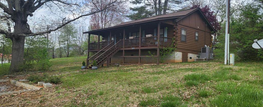 2209 Bellview Lane - Photo 1