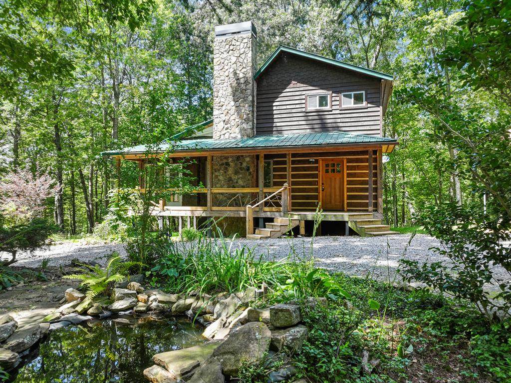 335 Meadowoods Drive - Photo 1