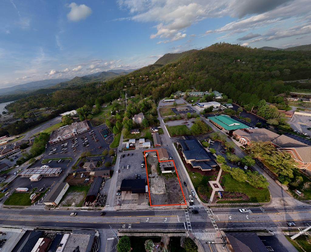 81 River Street N - Photo 1