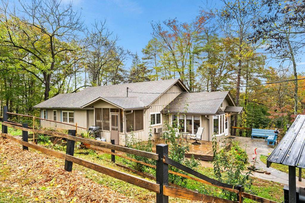 106 Settawig Road - Photo 1