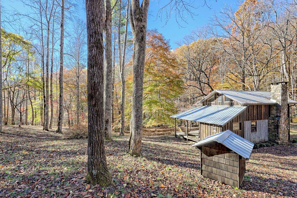 1307 Clear Creek Road - Photo 1