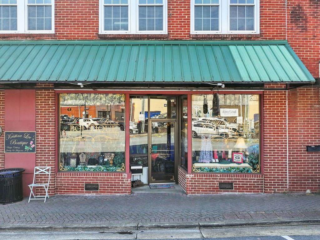 52 Main Street - Photo 1