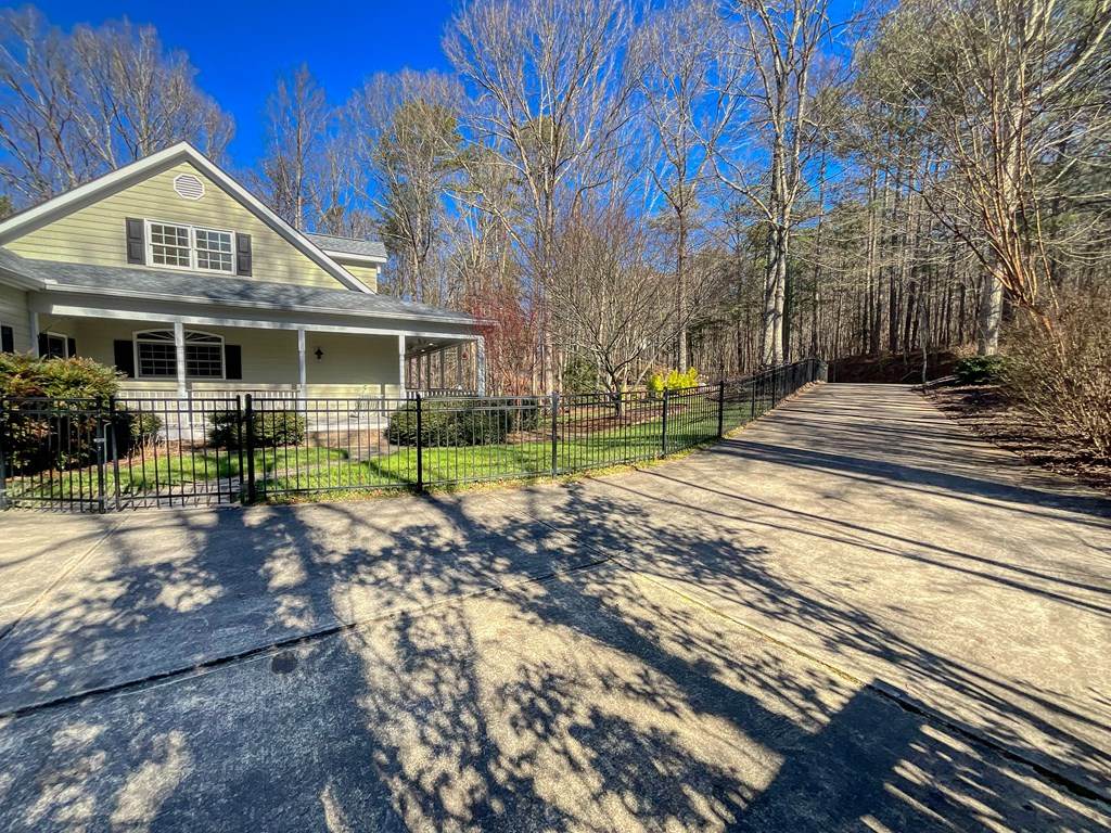 https://bt-photos.global.ssl.fastly.net/negeorgia/orig_boomver_1_422446-2.jpg