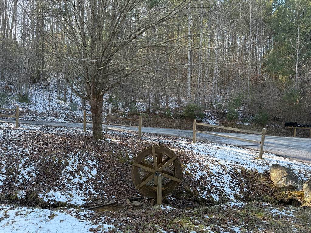 https://bt-photos.global.ssl.fastly.net/negeorgia/orig_boomver_1_422571-2.jpg