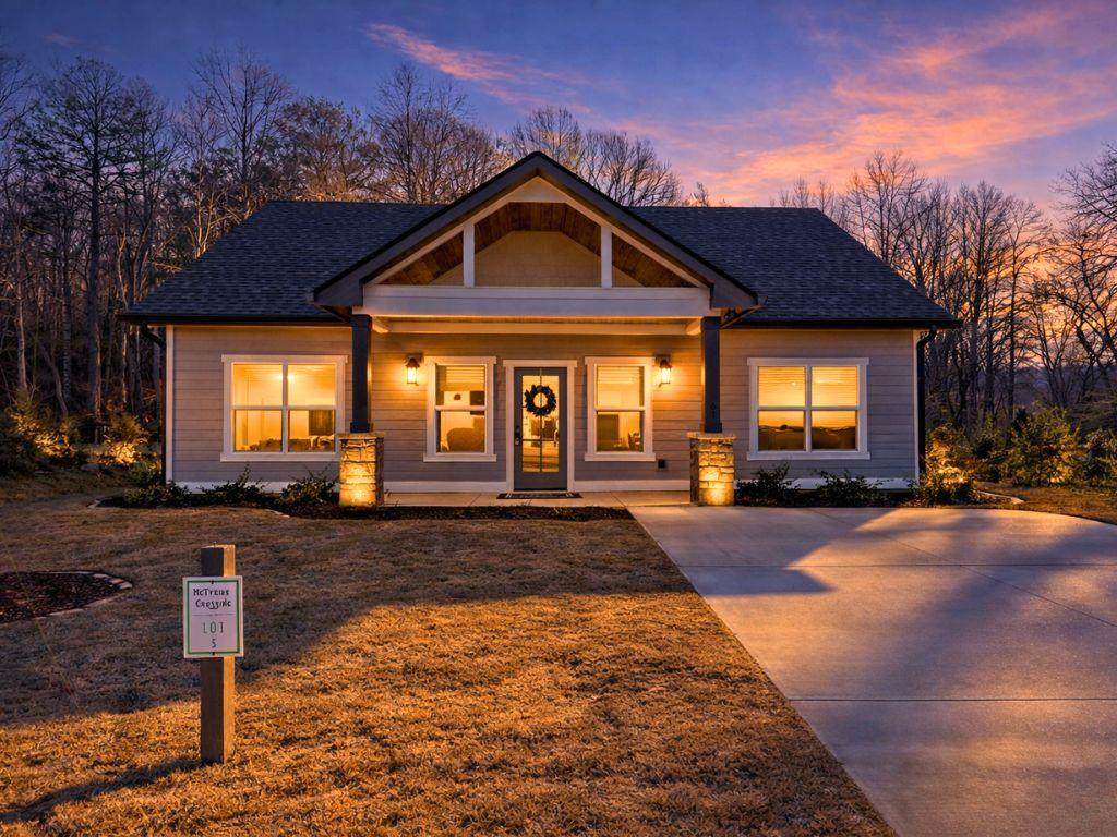 61 Mctyeire Drive - Photo 1