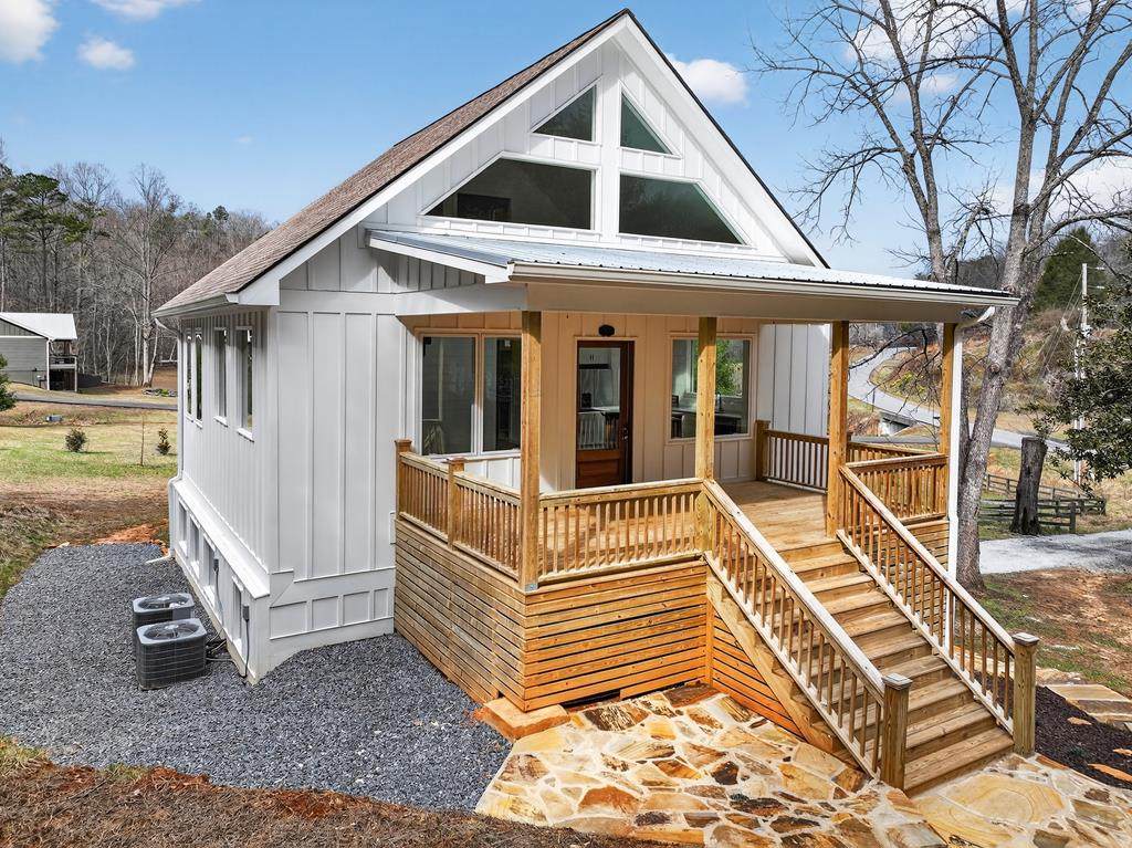 1772 River Road - Photo 1
