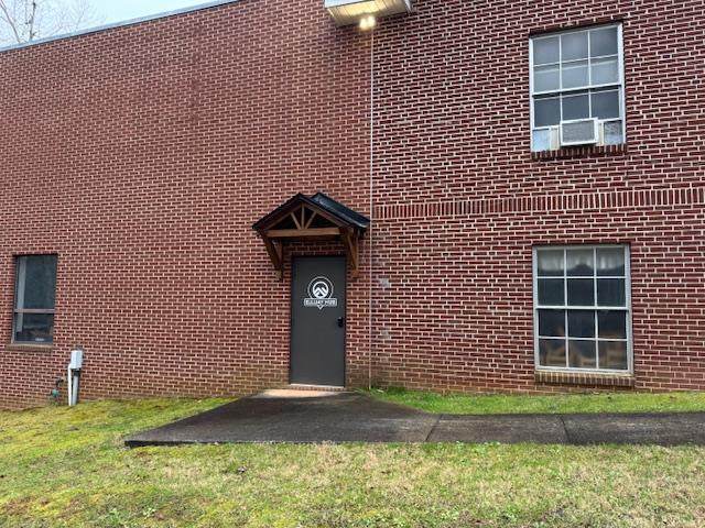 443 Pleasant Grove Road - Photo 1