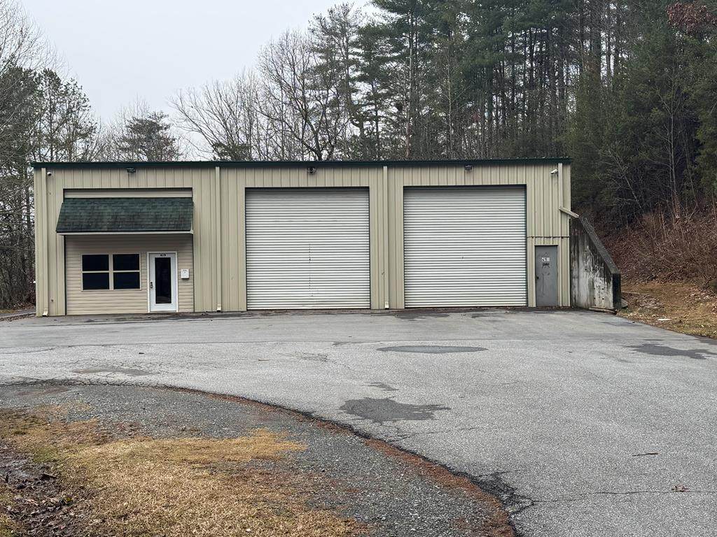 419 Ballewtown Road - Photo 1