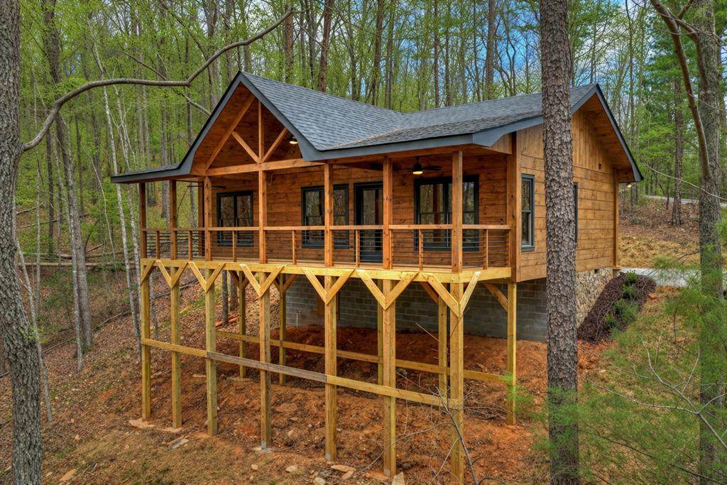 962 Maggie Chapman Road - Photo 1