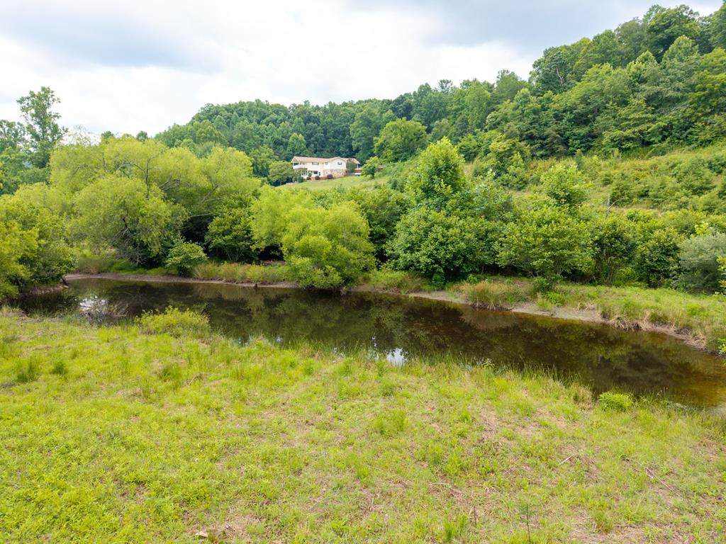 905 State Hwy 66 - Photo 1