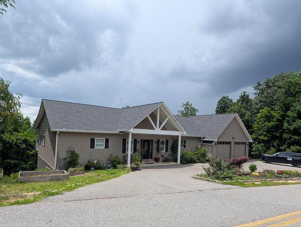 388 Ross Ridge Road - Photo 1