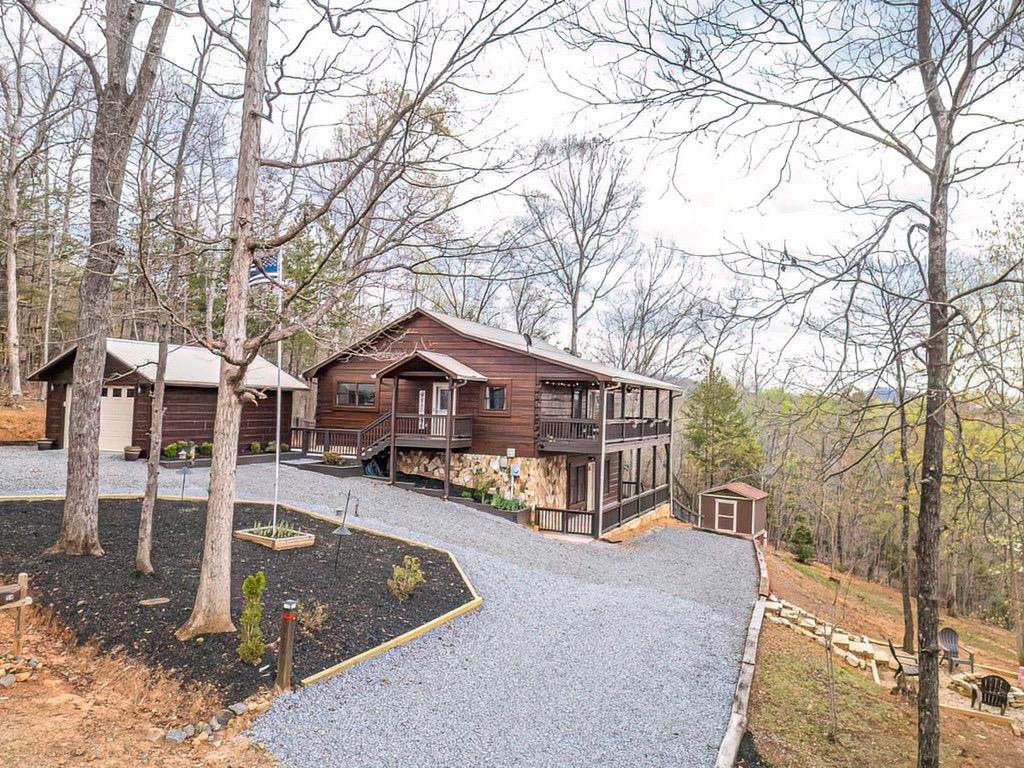 54 Henderson Lane - Photo 1