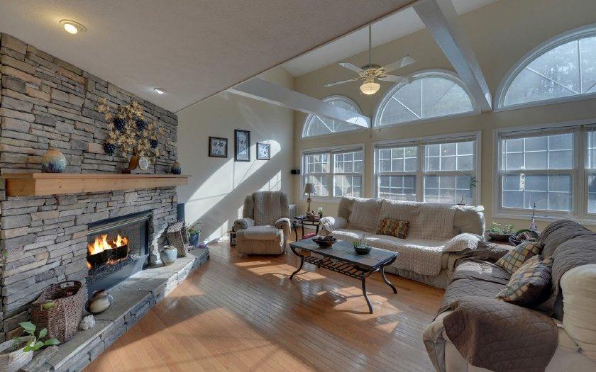 125 Twinbrook Drive - Photo 1