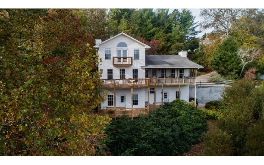 81 Falcon Drive - Photo 1