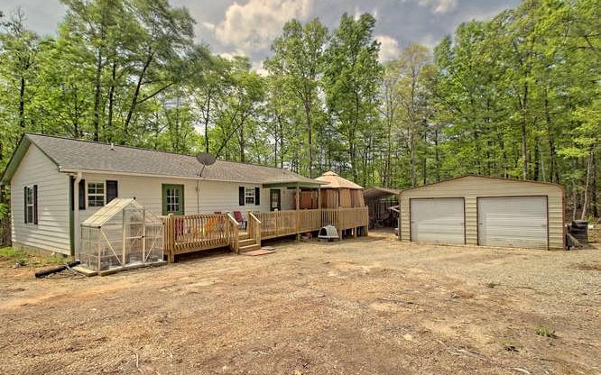 576 Hedgecock Road - Photo 1
