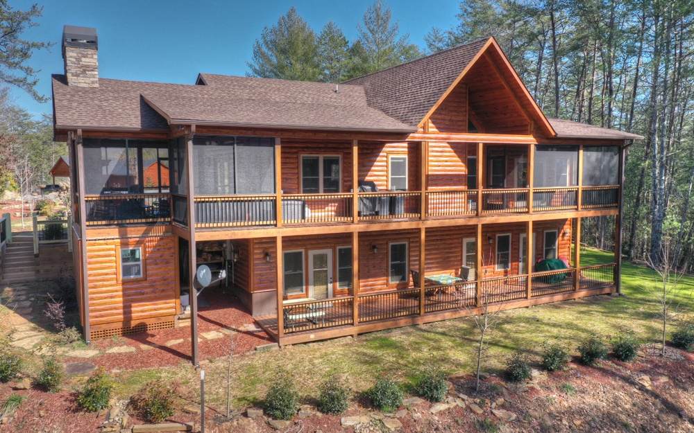 653 Kensington Drive - Photo 1