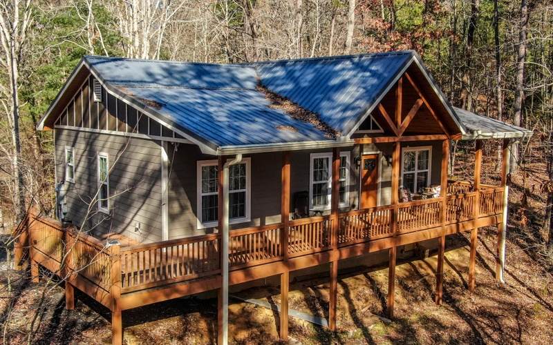 12038 Tails Creek Road - Photo 1