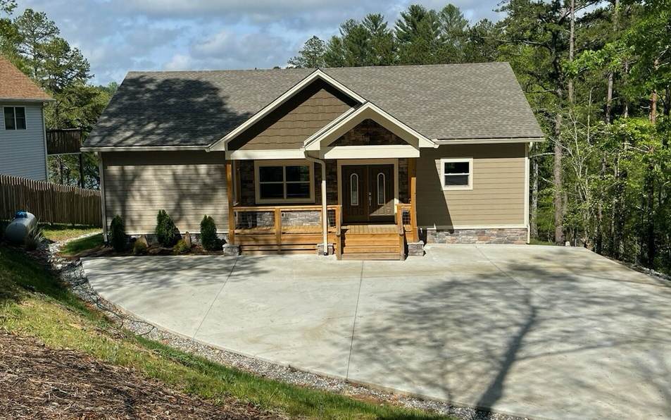 210 Twin Brook Dr - Photo 1