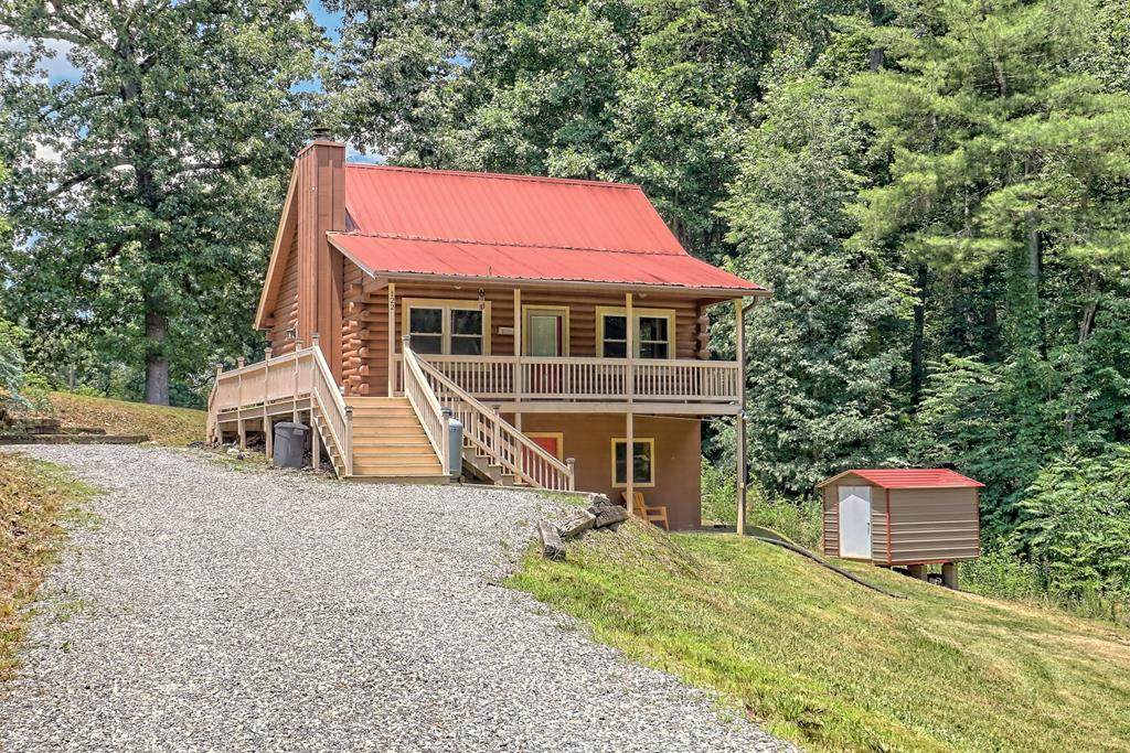 122 Treetop Lane - Photo 1