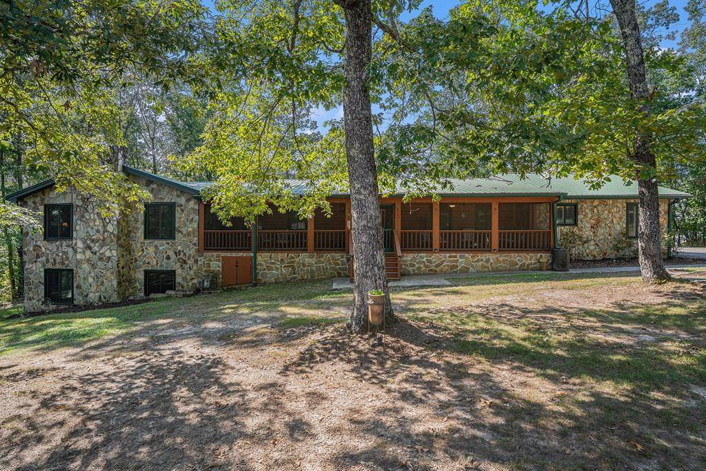 370 Davis Road - Photo 1