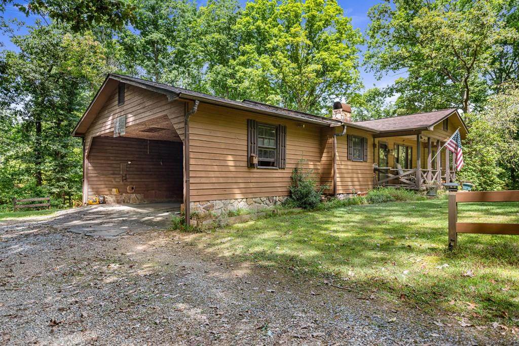 788 Lake Forest Drive - Photo 1